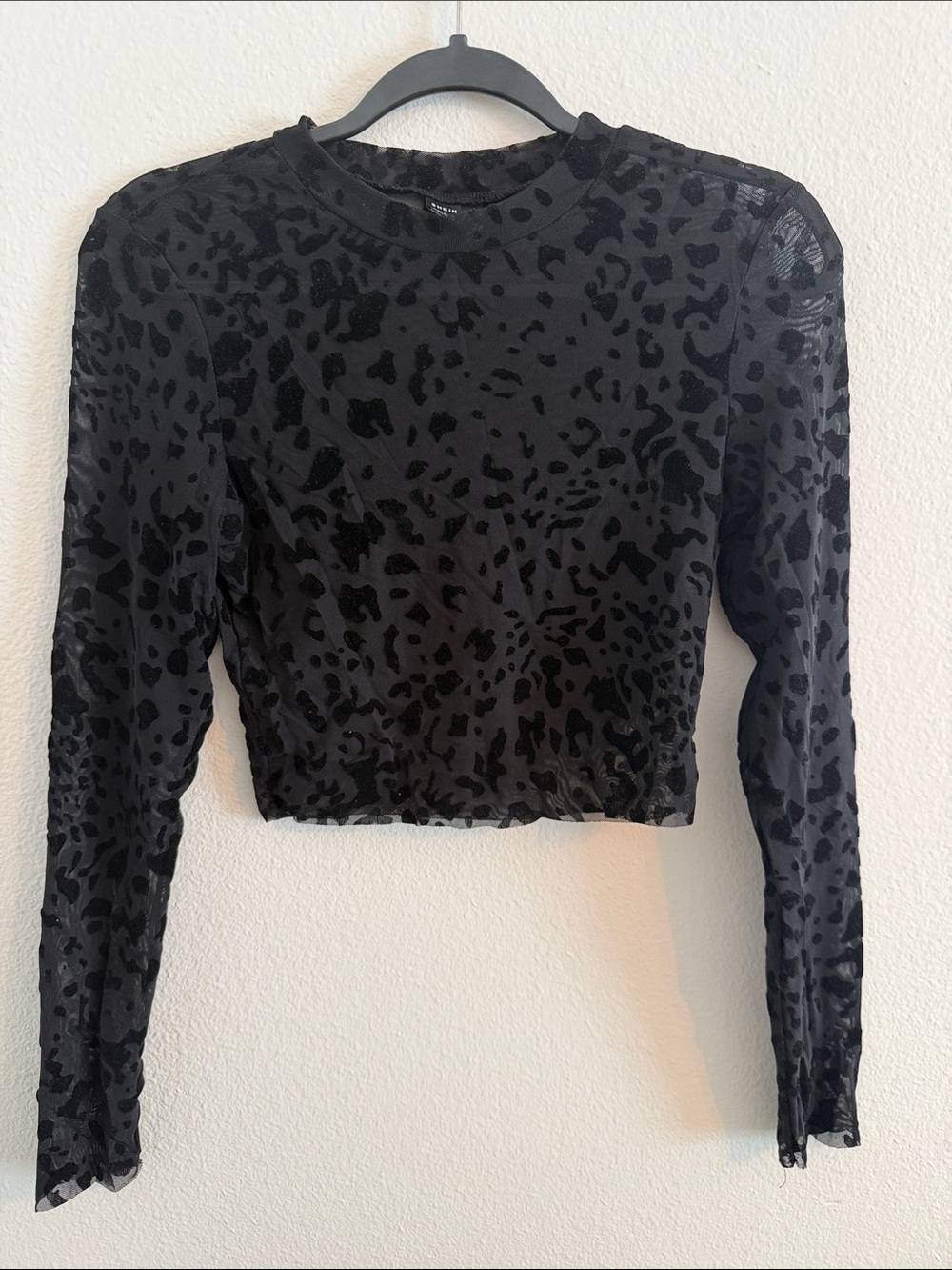 SHEIN Black Sheer Leopard-Print Long Sleeve Crop Top